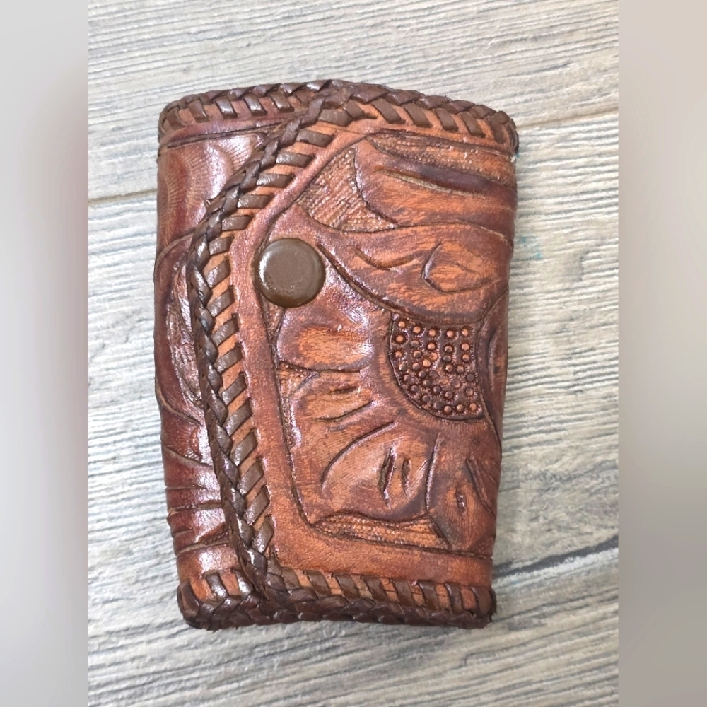 Vintage Hand Tooled 5 Key Cles Floral Leather Key Holder